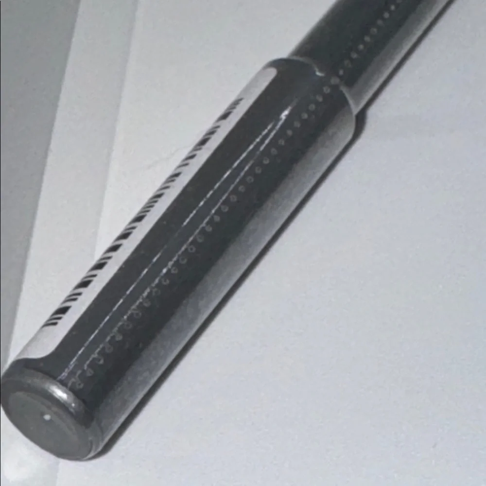 OFRA Eyeliner Pencil in Black Full Size 1.2G New & Sealed